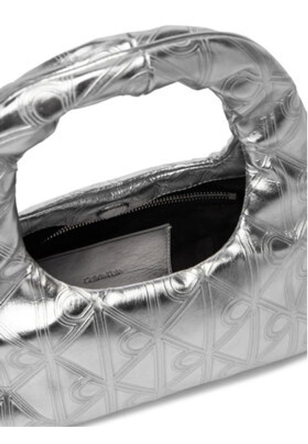 Calvin Klein Torebka Puffy Aop Mini Bag With Strap LV04F3444G Srebrny. Kolor: srebrny. Materiał: skórzane