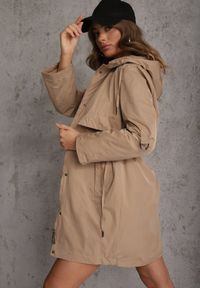 Renee - Brązowa Przejściowa Kurtka Parka z Rękawami z Możliwością Podpięcia Tinarae. Okazja: na spacer. Kolor: brązowy #8