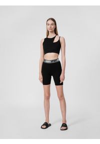 4f - Crop top z asymetrycznym ramiączkiem damski. Kolor: czarny. Materiał: dzianina. Długość rękawa: na ramiączkach #2