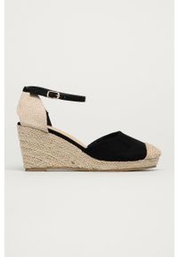 Truffle Collection - Espadryle. Zapięcie: klamry. Kolor: czarny. Materiał: materiał. Wzór: gładki. Obcas: na koturnie #1