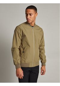 Matinique Kurtka bomber Clay 30205869 Khaki Regular Fit. Kolor: brązowy. Materiał: syntetyk #1