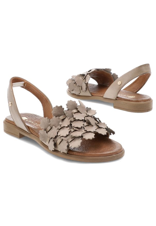 Sandały damskie Armodo, cholewka ze skóry naturalnej licowej z paskiem wokół pięty odkryty przód na płaskiej podeszwie, beżowe, 40468. Zapięcie: pasek. Kolor: beżowy. Materiał: skóra. Obcas: na płaskiej podeszwie