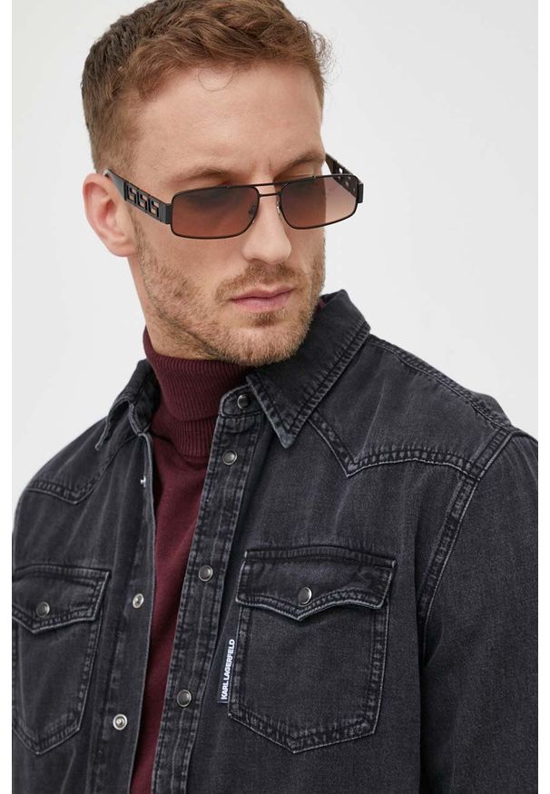 VERSACE - Versace okulary przeciwsłoneczne męskie kolor czarny. Kształt: prostokątne. Kolor: czarny