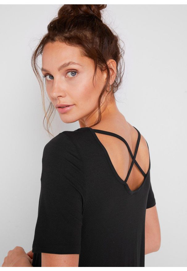 bonprix - Długi shirt z dłuższymi bokami, krótki rękaw. Kolor: czarny. Długość rękawa: krótki rękaw. Długość: krótkie