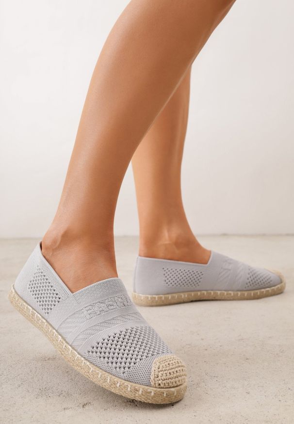 Born2be - Jasnoszare Espadryle na Płaskiej Podeszwie z Plecionki Chorisa. Okazja: na co dzień, do pracy. Kolor: szary. Materiał: len, jeans. Obcas: na płaskiej podeszwie. Styl: casual