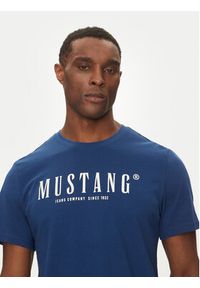 Mustang T-Shirt Austin 1016264 Niebieski Regular Fit. Kolor: niebieski. Materiał: bawełna #5