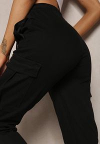 Renee - Czarne Spodnie Bojówki z Bawełny High Waist Nadinne. Stan: podwyższony. Kolor: czarny. Materiał: bawełna