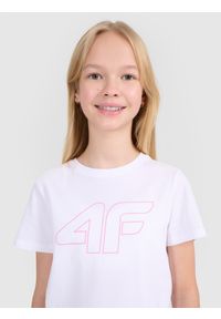 4f - 4F T-shirt regular z nadrukiem dziewczęcy - biały 134 (8-9 lat). Okazja: na co dzień. Kolor: biały. Materiał: dzianina, bawełna, jersey. Długość rękawa: krótki rękaw. Długość: krótkie. Wzór: nadruk. Sezon: lato. Styl: klasyczny, sportowy, casual