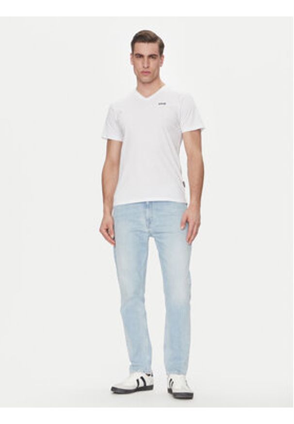 Schott NYC T-Shirt TSCASUALV Biały Regular Fit. Kolor: biały. Materiał: bawełna