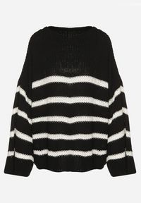 Born2be - Czarny Dzianinowy Sweter z Długimi Szerokimi Rękawami w Pasy Samsoni. Kolor: czarny. Materiał: dzianina. Długość: długie