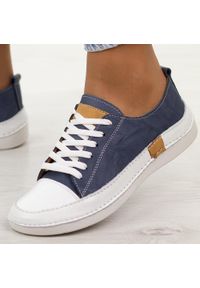 Granatowe skórzane półbuty damskie T.Sokolski 8260. Okazja: na co dzień. Nosek buta: okrągły. Zapięcie: sznurówki. Kolor: niebieski. Materiał: skóra. Szerokość cholewki: normalna. Sezon: jesień, wiosna. Styl: sportowy, klasyczny, casual, elegancki #1