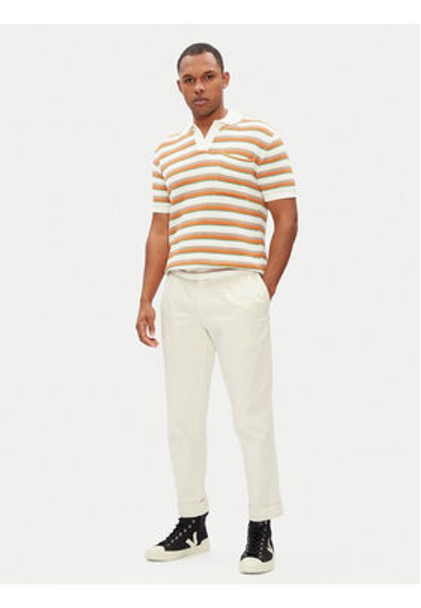 Pepe Jeans Polo PM702510 Beżowy Regular Fit. Typ kołnierza: polo. Kolor: beżowy. Materiał: bawełna