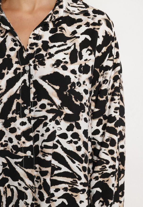 Born2be - Beżowa Wiskozowa Koszula z Lnem Ozdobiona Geometrycznym Wzorem Emirelae. Okazja: na spotkanie biznesowe. Typ kołnierza: dekolt w kształcie V. Kolor: beżowy. Materiał: wiskoza, len. Długość rękawa: długi rękaw. Długość: długie. Wzór: aplikacja, geometria. Styl: biznesowy, klasyczny