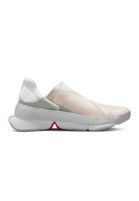 Buty Nike Go FlyEase U CW5883-102 białe. Nosek buta: otwarty. Kolor: biały. Materiał: guma, syntetyk #1