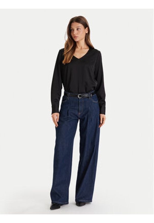 only - ONLY Bluzka Mika 15361191 Czarny Regular Fit. Kolor: czarny. Materiał: syntetyk