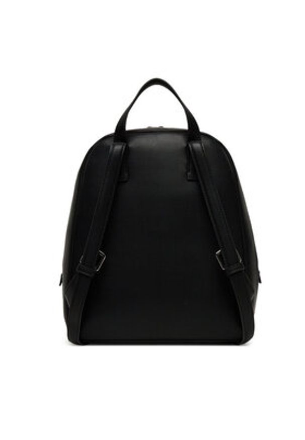 Calvin Klein Plecak Ck Must Dome Backpack LV04F3224G Czarny. Kolor: czarny. Materiał: skóra