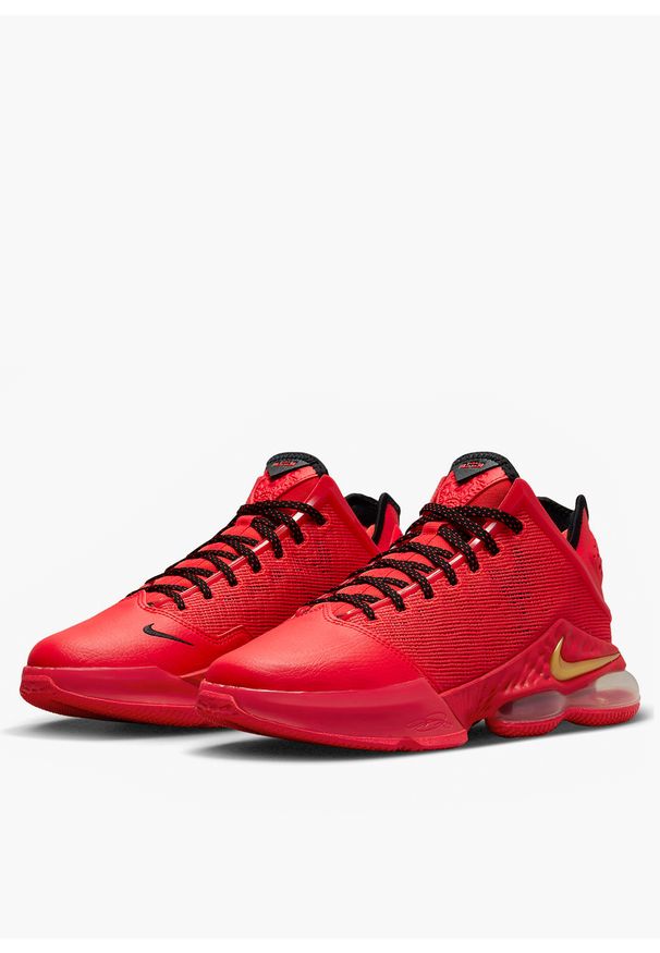 Nike LeBron XIX Low Light Crimson Buty do koszykówki męskie. Kolor: czerwony. Sport: koszykówka