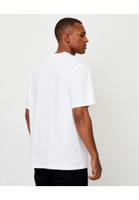 Burberry - BURBERRY - Biała koszulka z logo. Kolor: biały. Materiał: bawełna. Wzór: nadruk. Styl: klasyczny, elegancki #4