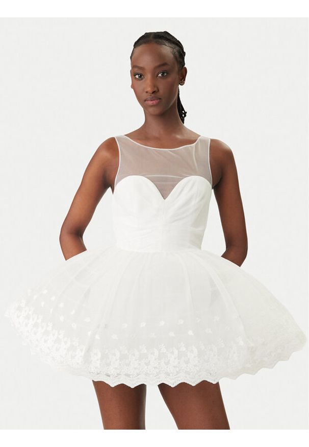 BARDOT - Bardot Sukienka koktajlowa Hilda Hoop 60223DB Biały Regular Fit. Kolor: biały. Materiał: syntetyk. Styl: wizytowy