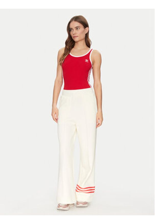 Adidas - adidas Body adicolor 3-Stripes JD4632 Czerwony Slim Fit. Kolor: czerwony. Materiał: bawełna