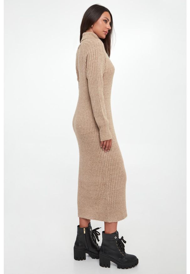 Twinset Milano - Sukienka maxi z cekinami TWINSET ACTITUDE. Długość: maxi