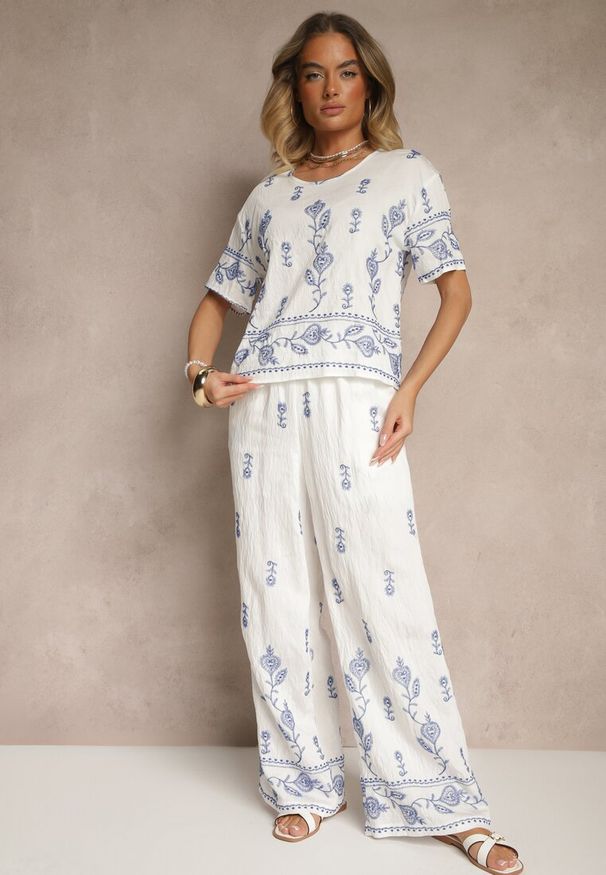 Renee - Biały Wiskozowy Komplet z Ozdobnym Haftem Koszulka i Spodnie o Szerokim Kroju Tealenea. Kolor: biały. Materiał: wiskoza. Wzór: haft