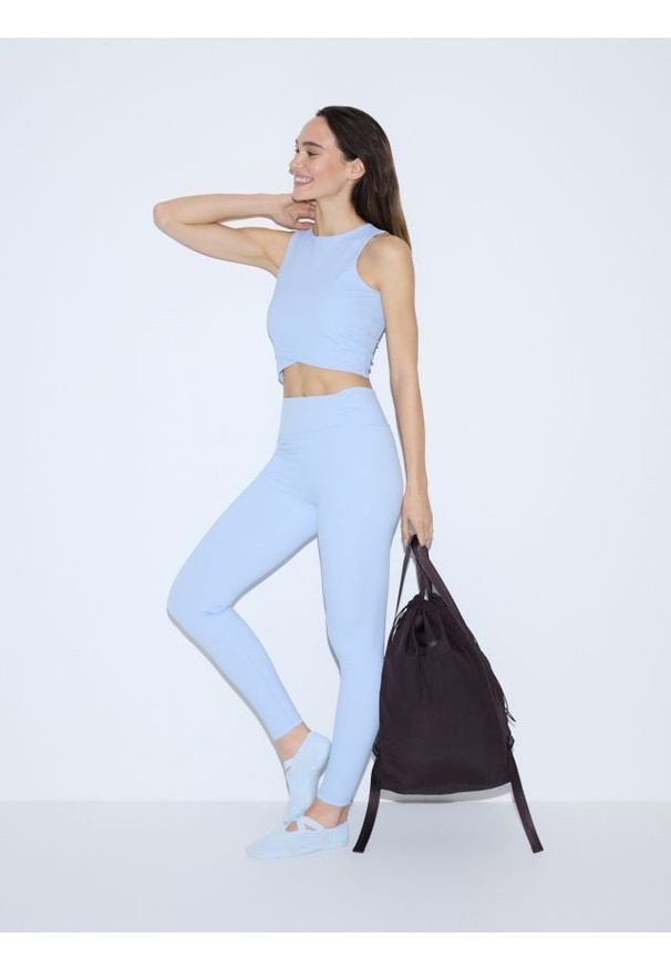 Reserved - Plecak worek z kieszeniami - ciemnobrązowy. Kolor: brązowy