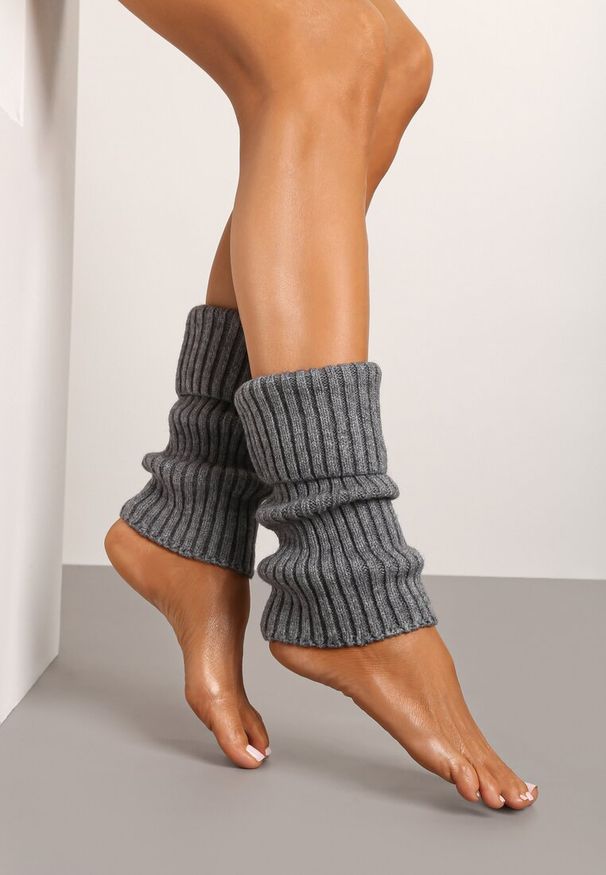 Born2be - Szare Skarpety Getry Ozdobione Wywinięciem Ilarael. Kolor: szary. Wzór: aplikacja