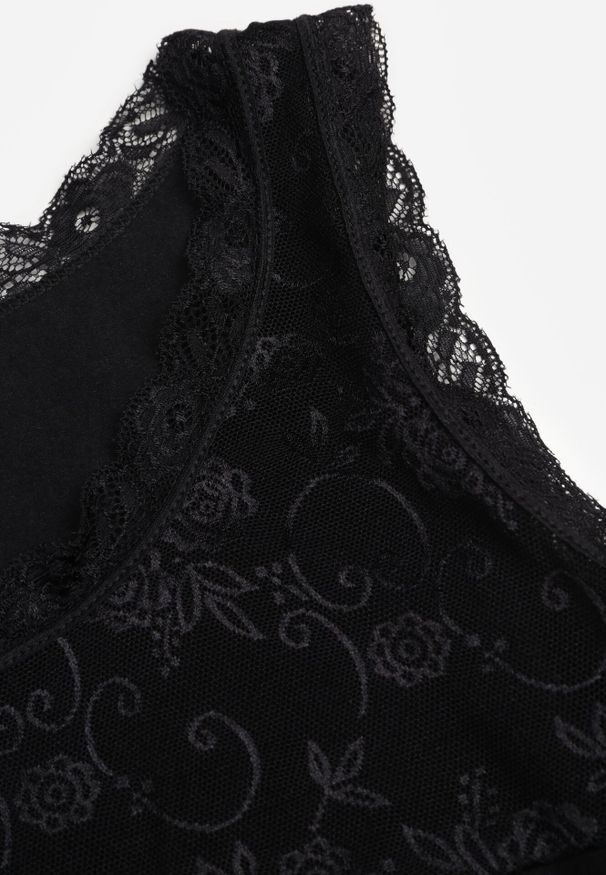 Born2be - Czarny Bawełniany Top z Koronkową Górą Beralia. Kolor: czarny. Materiał: bawełna, koronka. Wzór: aplikacja
