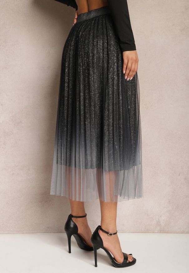 Renee - Czarna Spódnica z Siateczki Ozdobionej Brokatem z Gumką w Talii Henizia. Kolor: czarny. Wzór: aplikacja. Styl: elegancki