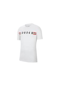 Koszulka sportowa męska Nike CK1498100. Kolor: biały. Długość rękawa: krótki rękaw. Długość: krótkie. Sport: fitness