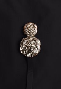 Born2be - Czarne Spódnico-Szorty z Wysokim Stanem Paskiem i Metaliczną Ozdobą Narnllea. Okazja: na co dzień. Stan: podwyższony. Kolor: czarny. Materiał: jeans. Wzór: aplikacja. Styl: casual, elegancki, klasyczny #2