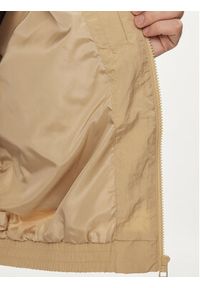 Calvin Klein Jeans Kurtka przejściowa Harrington J30J325102 Beżowy Regular Fit. Kolor: beżowy. Materiał: syntetyk
