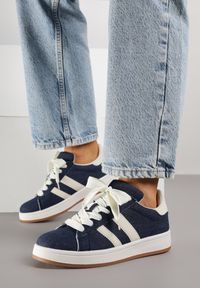 Renee - Granatowe Sneakersy Ozdobione Paskami Dolirenna. Okazja: na co dzień. Zapięcie: pasek. Kolor: niebieski. Materiał: jeans. Wzór: aplikacja #1