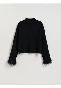 Reserved - Sweter z piórami - czarny. Kolor: czarny. Materiał: dzianina, wełna #1