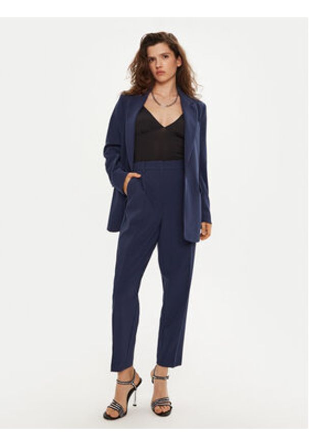 Bruuns Bazaar Spodnie materiałowe Cindy BBW2393 Granatowy Loose Fit. Kolor: niebieski. Materiał: wiskoza