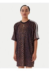 Adidas - adidas Sukienka codzienna Leopard JW7311 Brązowy Regular Fit. Okazja: na co dzień. Kolor: brązowy. Materiał: syntetyk. Typ sukienki: proste. Styl: casual