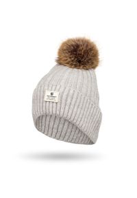 Czapka szara Peterson PTN HAT-07. Kolor: szary. Materiał: materiał. Wzór: aplikacja. Sezon: jesień, zima. Styl: elegancki