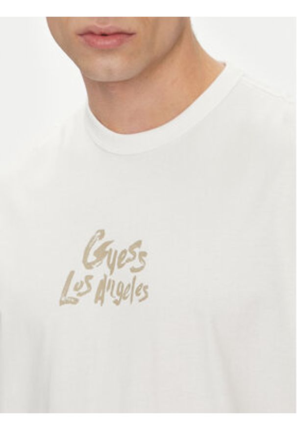 Guess T-Shirt 172901 Biały Classic Fit. Kolor: biały. Materiał: bawełna