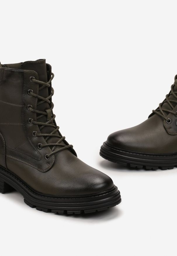 Born2be - Zielone Botki Workery z Dodatkowym Sznurowaniem Issatta. Kolor: zielony. Sezon: jesień, zima. Styl: klasyczny