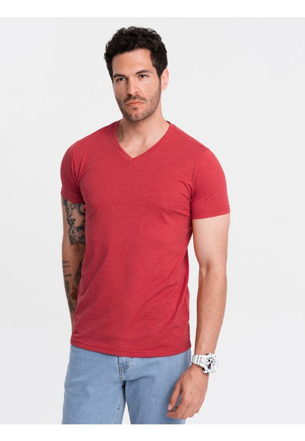 Ombre Clothing - Klasyczna męska bawełniana koszulka z dekoltem w serek BASIC – czerwony melanż V17. Typ kołnierza: dekolt w serek. Kolor: czerwony. Materiał: bawełna. Wzór: melanż. Styl: klasyczny