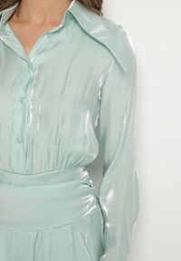 Born2be - Jasnozielona Sukienka z Wiskozy o Koszulowym Kroju z Falbankami Liova. Typ kołnierza: kołnierz z falbankami. Kolor: zielony. Materiał: wiskoza. Typ sukienki: koszulowe #7