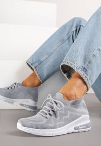 Born2be - Szare Buty Sportowe Amathousa. Okazja: na co dzień. Kolor: szary. Materiał: jeans
