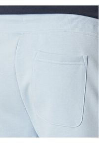 GANT - Gant Szorty sportowe 2009027 Niebieski jasny Regular Fit. Kolor: niebieski. Materiał: bawełna. Styl: sportowy #2