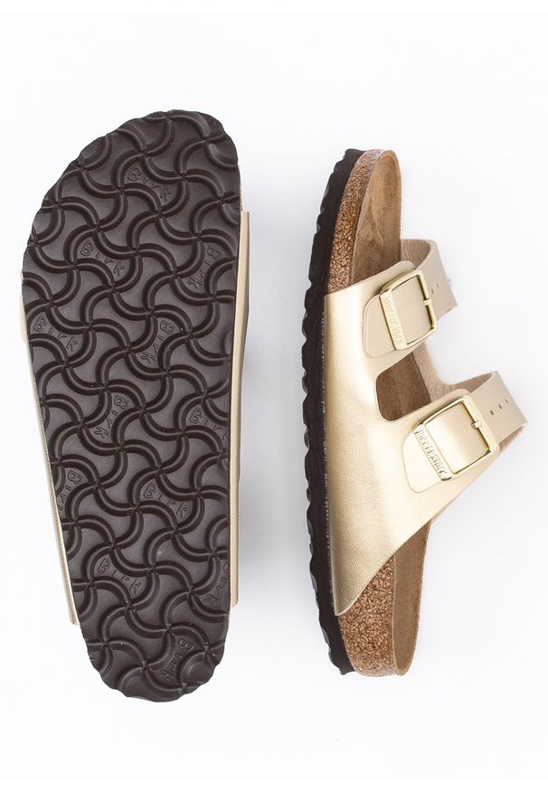 Birkenstock - Klapki damskie BIRKENSTOCK ARIZONA BF. Nosek buta: otwarty. Kolor: złoty. Materiał: materiał, syntetyk, welur, polar, zamsz. Wzór: paski
