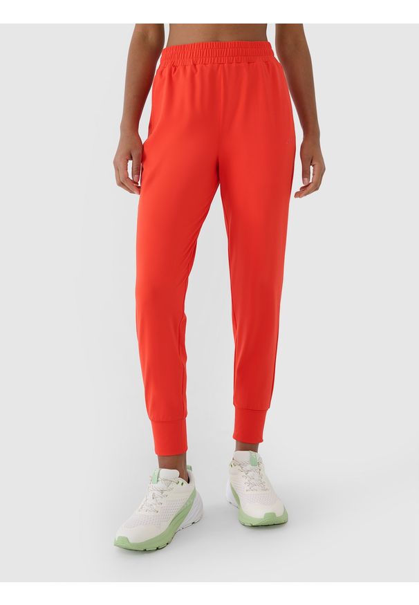 4f - 4F Spodnie treningowe szybkoschnące damskie - czerwone XXL. Kolor: czerwony. Materiał: dzianina, elastan, włókno, syntetyk, materiał. Wzór: jednolity, ze splotem. Sport: fitness