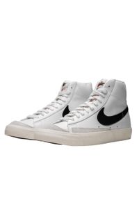 Buty do chodzenia męskie Nike Blazer Mid 77 Vintage. Wysokość cholewki: za kostkę. Zapięcie: sznurówki. Kolor: czarny, biały. Materiał: materiał, syntetyk, tkanina, skóra. Szerokość cholewki: normalna. Sport: turystyka piesza #2