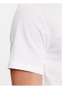 Guess T-Shirt M4RI29 J1314 Biały Slim Fit. Kolor: biały. Materiał: bawełna #3