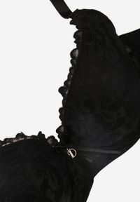 Renee - Czarny Biustonosz Ozdobiony Koronką i Kokardką Aqiany. Kolor: czarny. Materiał: koronka. Wzór: koronka, aplikacja #2