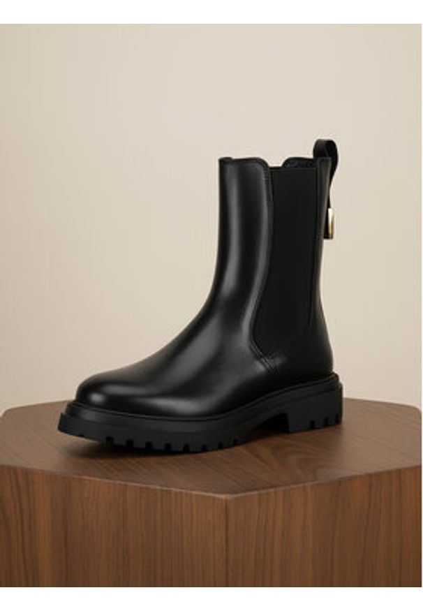 Gino Rossi Sztyblety CE-KEMER-1076-24 Czarny. Kolor: czarny. Materiał: skóra